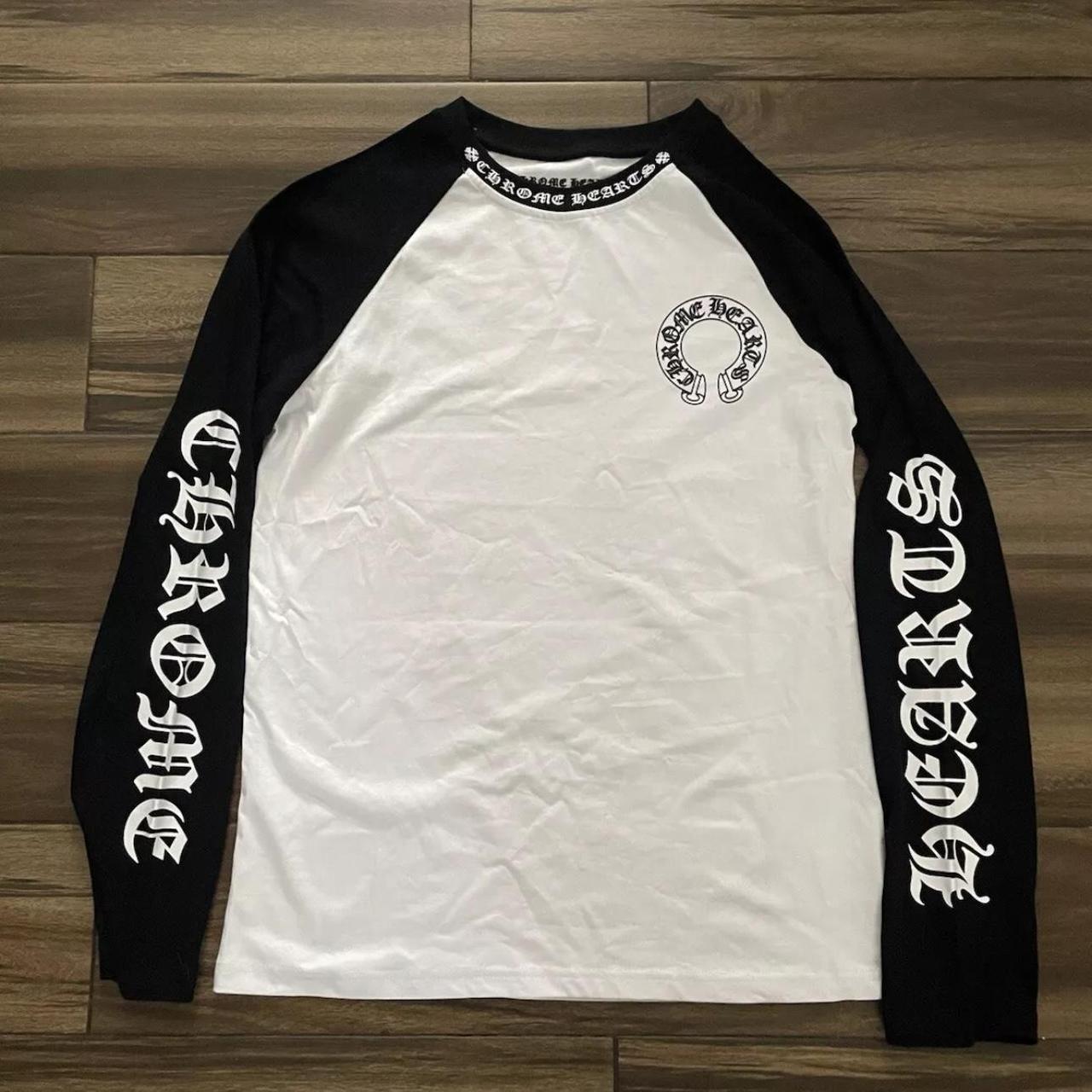 Long sleeve T-shirt